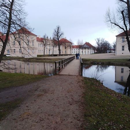 Marstall Im Schlosspark Rheinsberg Exterior photo
